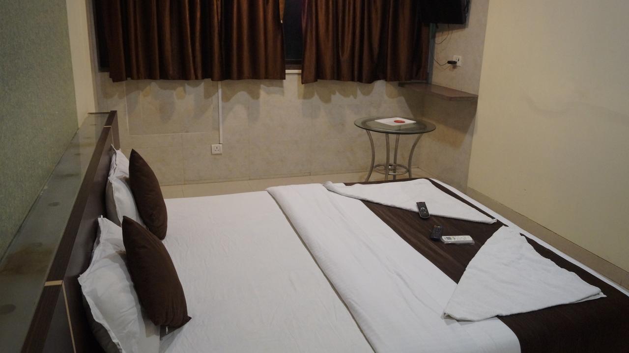 Hotel Panvel Palace Экстерьер фото